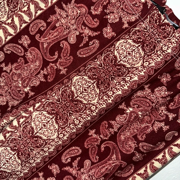 Printed flare pants - Picture 2 of 2